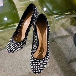 J.CREW Black and white braided heels size 10